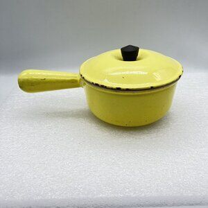 Vintage 1956 Le Creuset Saucepan With Lid Élysée Yellow Saucepan Cast iron